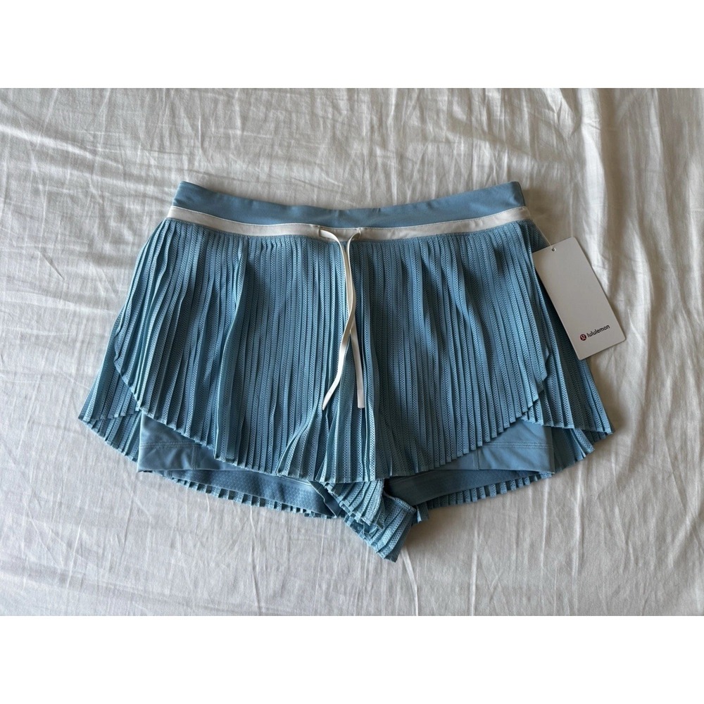 New Lululemon Ace Advantage Pleated Tennis Short 2.5" Size Large SEAF/LTIV Blue